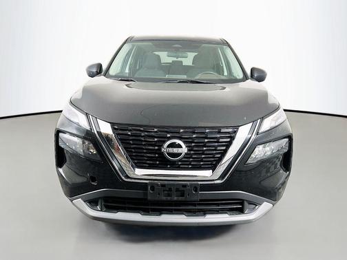 Super Black 2023 Nissan Rogue S