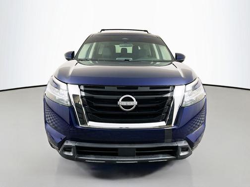 2022 Nissan Pathfinder SV 2WD