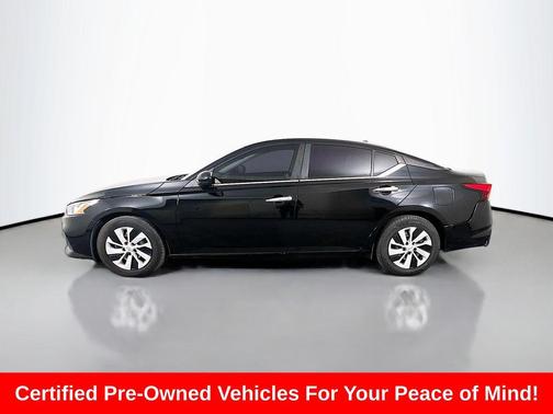 Super Black 2020 Nissan Altima S FWD