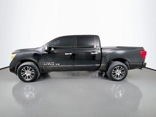 2020 Nissan Titan SV