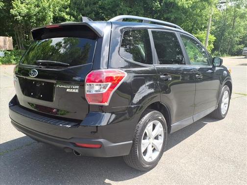 Crystal Black Silica 2016 Subaru Forester 2.5i Limited