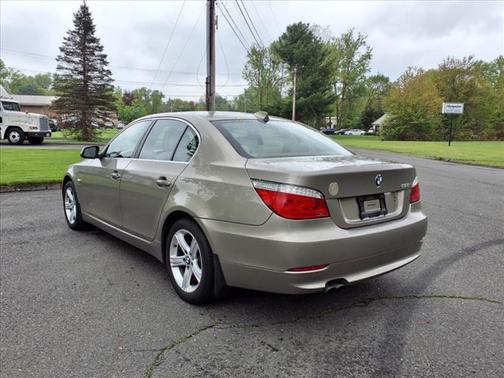 2010 BMW 528 xDrive
