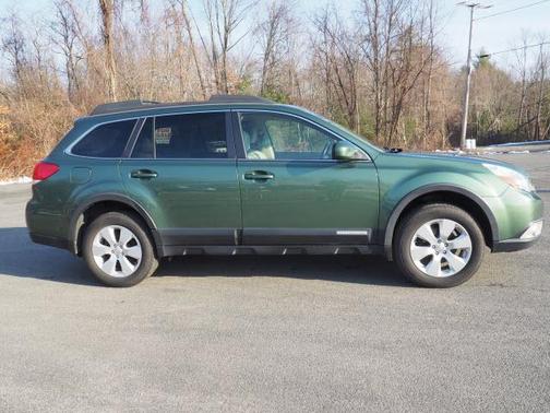 2012 Subaru Outback 2.5i Premium