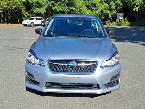 2016 Subaru Impreza 2.0i