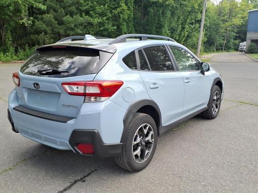 Cool Gray Khaki 2019 Subaru Crosstrek 2.0i Premium