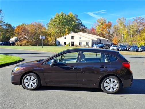 2013 Subaru Impreza 2.0i