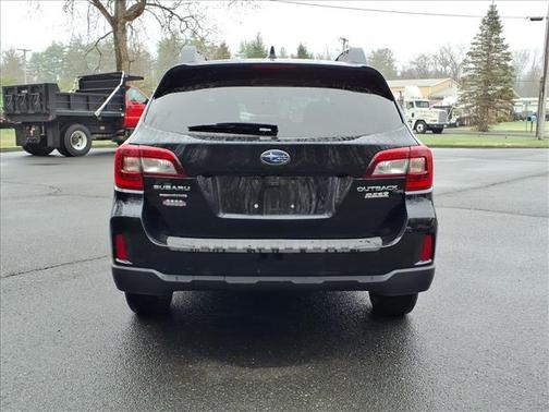 Crystal Black Silica 2016 Subaru Outback 2.5i Premium