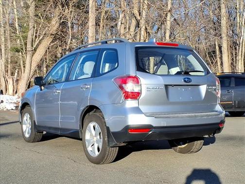 2016 Subaru Forester 2.5i