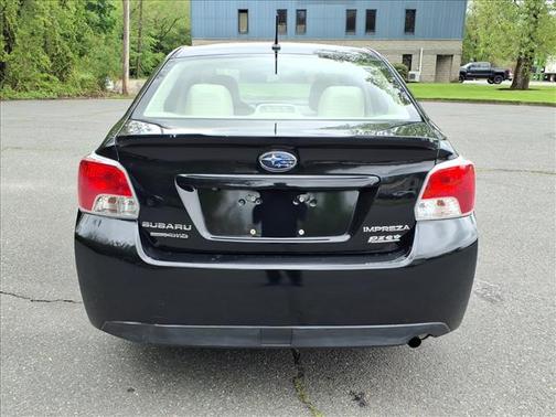 Crystal Black Silica 2015 Subaru Impreza 2.0i
