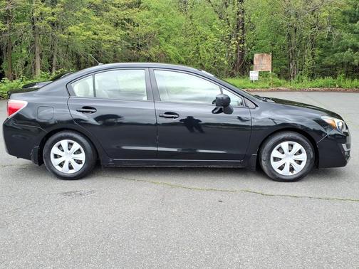 Crystal Black Silica 2015 Subaru Impreza 2.0i