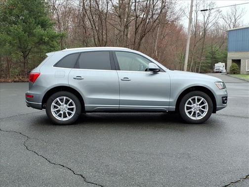 2011 Audi Q5 Premium Plus