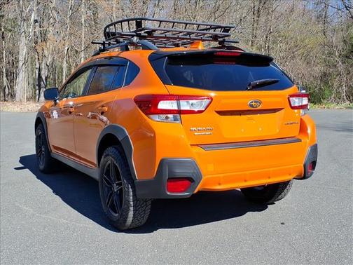Sunshine Orange 2018 Subaru Crosstrek 2.0i Premium
