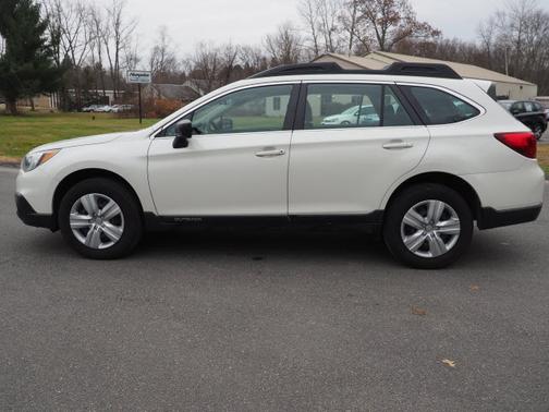 2015 Subaru Outback 2.5i