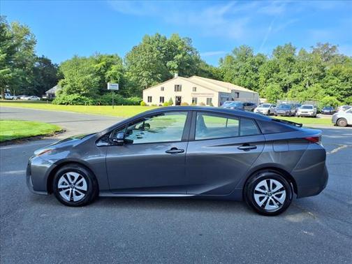 2016 Toyota Prius Two Eco