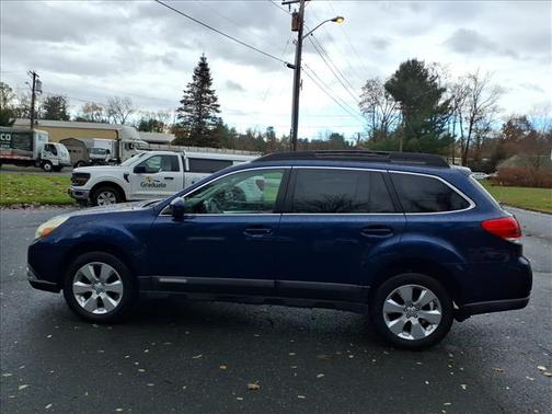 2010 Subaru Outback 2.5 i Premium