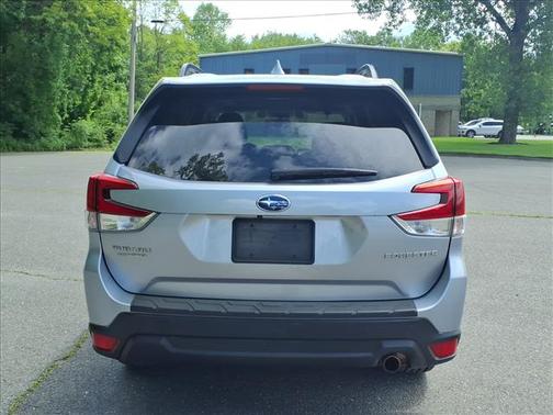 Ice Silver Metallic 2020 Subaru Forester Limited