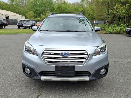 Ice Silver Metallic 2016 Subaru Outback 2.5i Limited