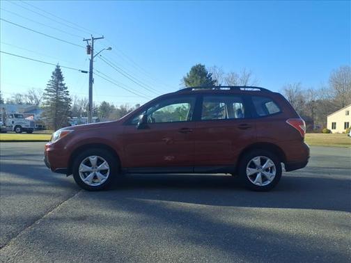 2016 Subaru Forester 2.5i