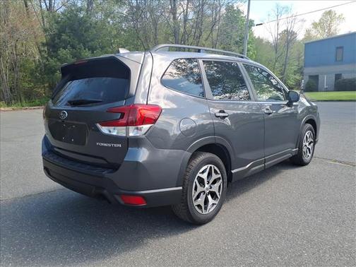 Magnetite Gray Metallic 2020 Subaru Forester Premium