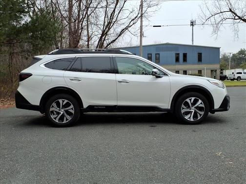 2022 Subaru Outback Touring