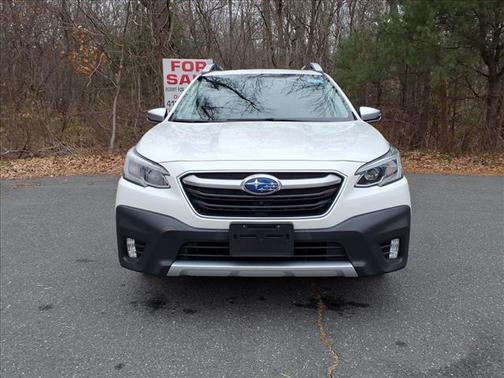 2022 Subaru Outback Touring