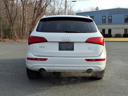 2015 Audi Q5 2.0T Premium Plus