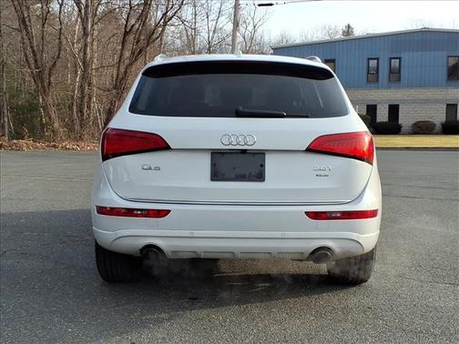 2015 Audi Q5 2.0T Premium Plus