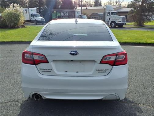 2016 Subaru Legacy Premium