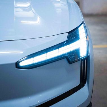 2026 Volvo EX30 Plus Twin Motor Performance, Fully electric