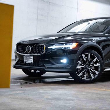 2025 Volvo V60 Cross Country B5 Ultra
