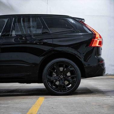 2025 Volvo XC60 Plug-In Hybrid T8 Ultra Black Edition