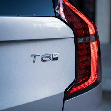 2026 Volvo XC90 Plug-In Hybrid T8 Ultra 6-Seater