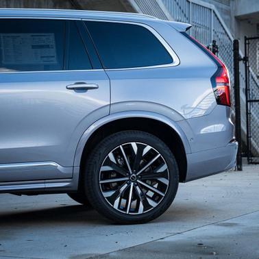 2026 Volvo XC90 Plug-In Hybrid T8 Ultra 6-Seater