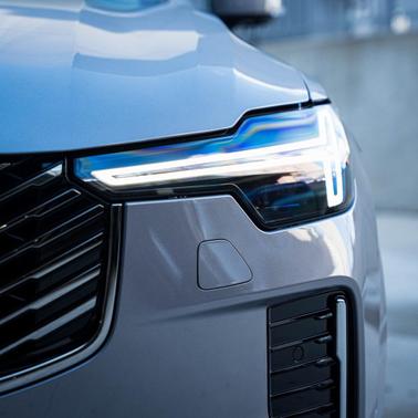 2026 Volvo XC90 Plug-In Hybrid T8 Ultra 6-Seater