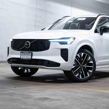 2026 Volvo XC90 B6 Ultra Dark Theme 7-Seater