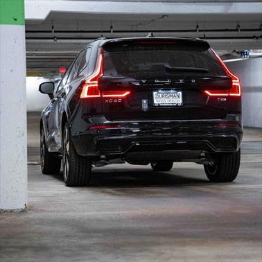 2025 Volvo XC60 Plug-In Hybrid T8 Plus