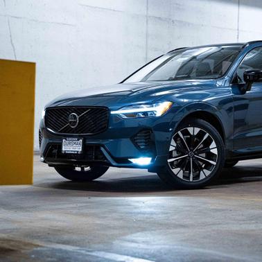 2026 Volvo XC60 B5 Ultra
