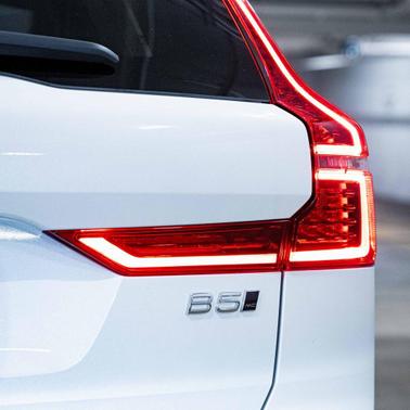 2026 Volvo XC60 B5 Ultra