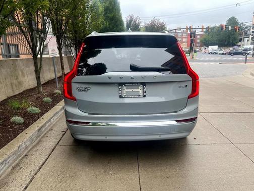 2024 Volvo XC90 B5 Core Bright Theme
