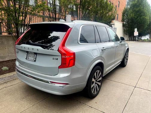 2024 Volvo XC90 B5 Core Bright Theme