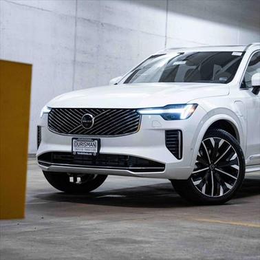 2025 Volvo XC90 Plug-In Hybrid T8 Ultra 7-Seater