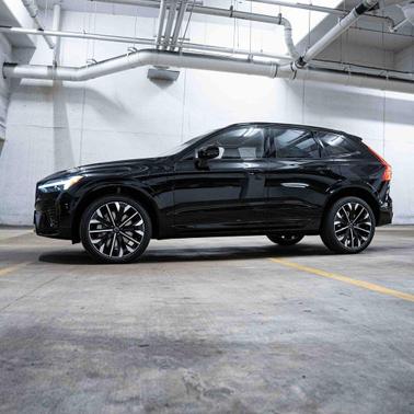 2026 Volvo XC60 Plug-In Hybrid T8 Ultra