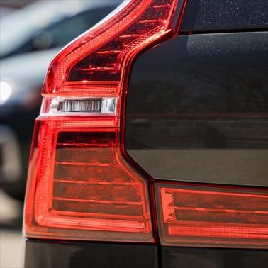 2022 Volvo XC60 B5 Inscription
