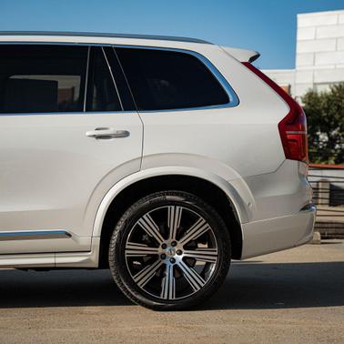 2024 Volvo XC90 B6 Plus Bright Theme 7-Seater