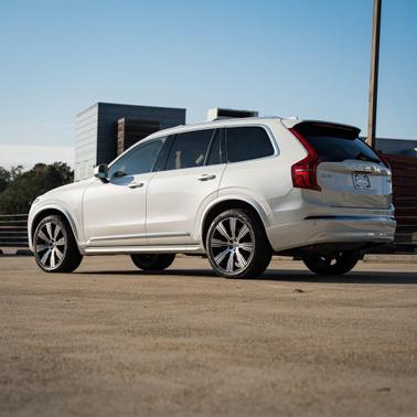 2024 Volvo XC90 B6 Plus Bright Theme 7-Seater