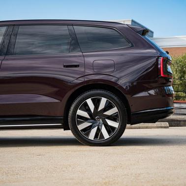 2025 Volvo EX90 Twin Motor Ultra