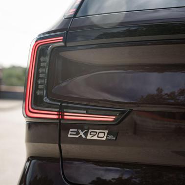 2025 Volvo EX90 Twin Motor Ultra