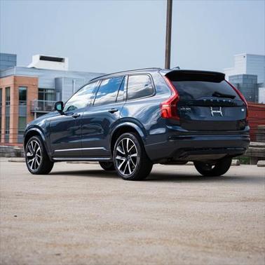 2023 Volvo XC90 Recharge Plug-In Hybrid T8 Ultimate Dark Theme 7-Seater