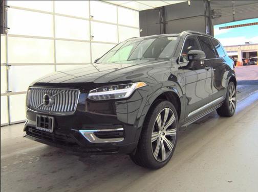 2024 Volvo XC90 Recharge Plug-In Hybrid T8 Ultimate Bright Theme 7-Seater
