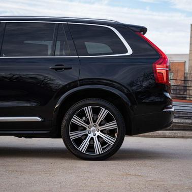 2024 Volvo XC90 Recharge Plug-In Hybrid T8 Ultimate Bright Theme 7-Seater